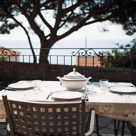 Casa Bussana - Wifi & Ac By Hostfacile Апартаменти